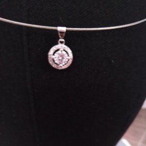2 Pendants
